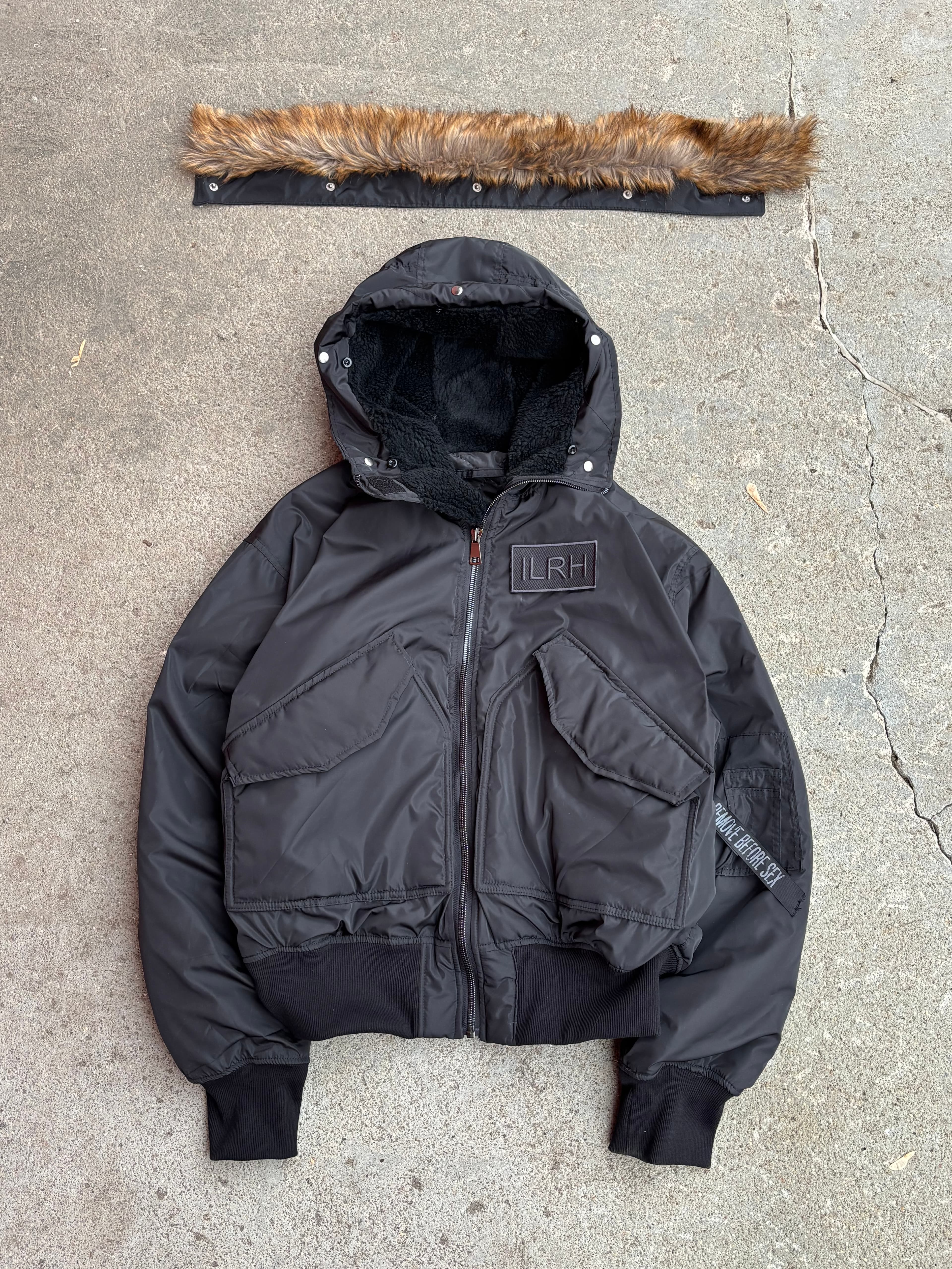 BOMBER BLACK