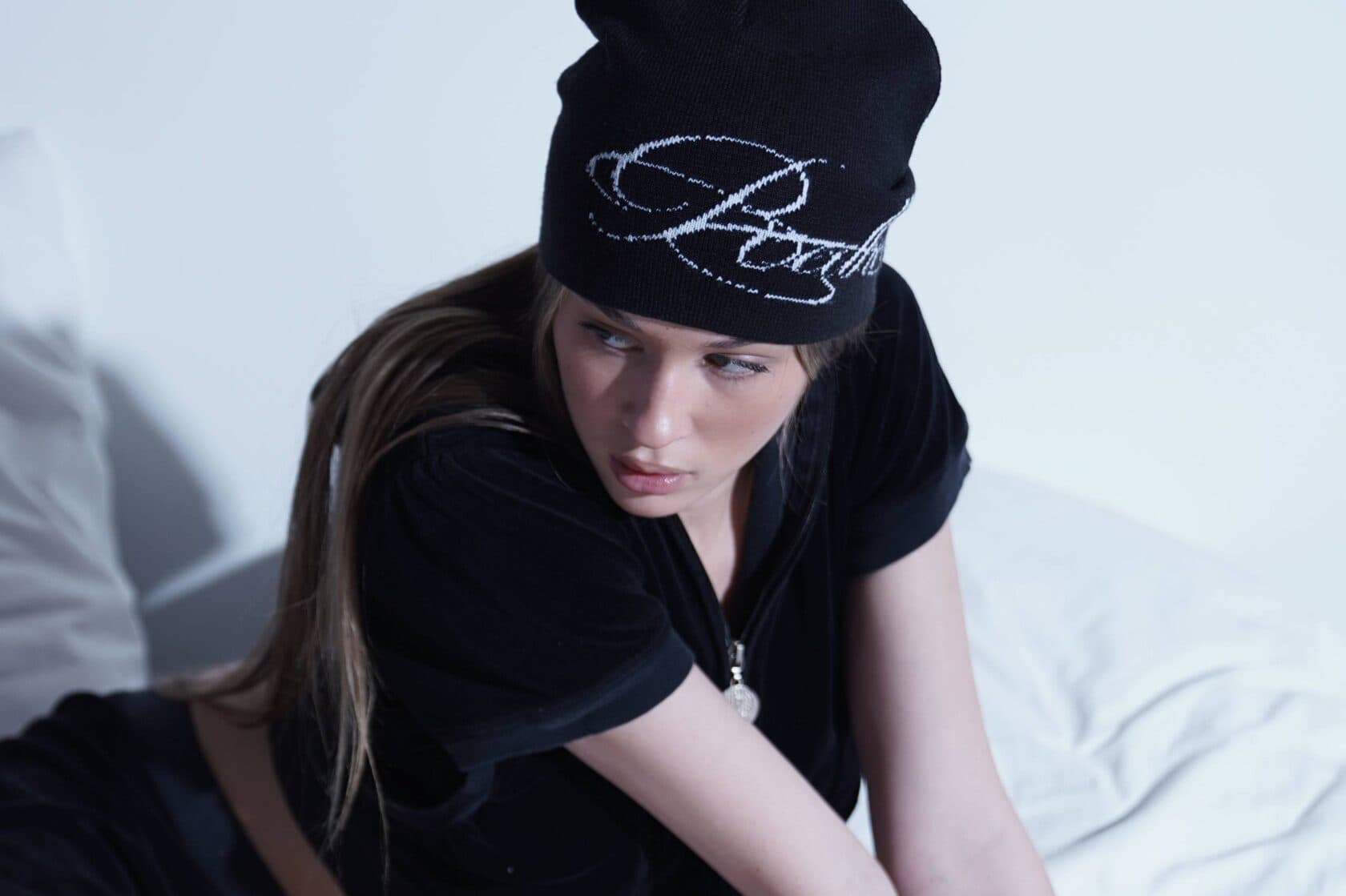 HAT “I<3REDHEAD” BLACK
