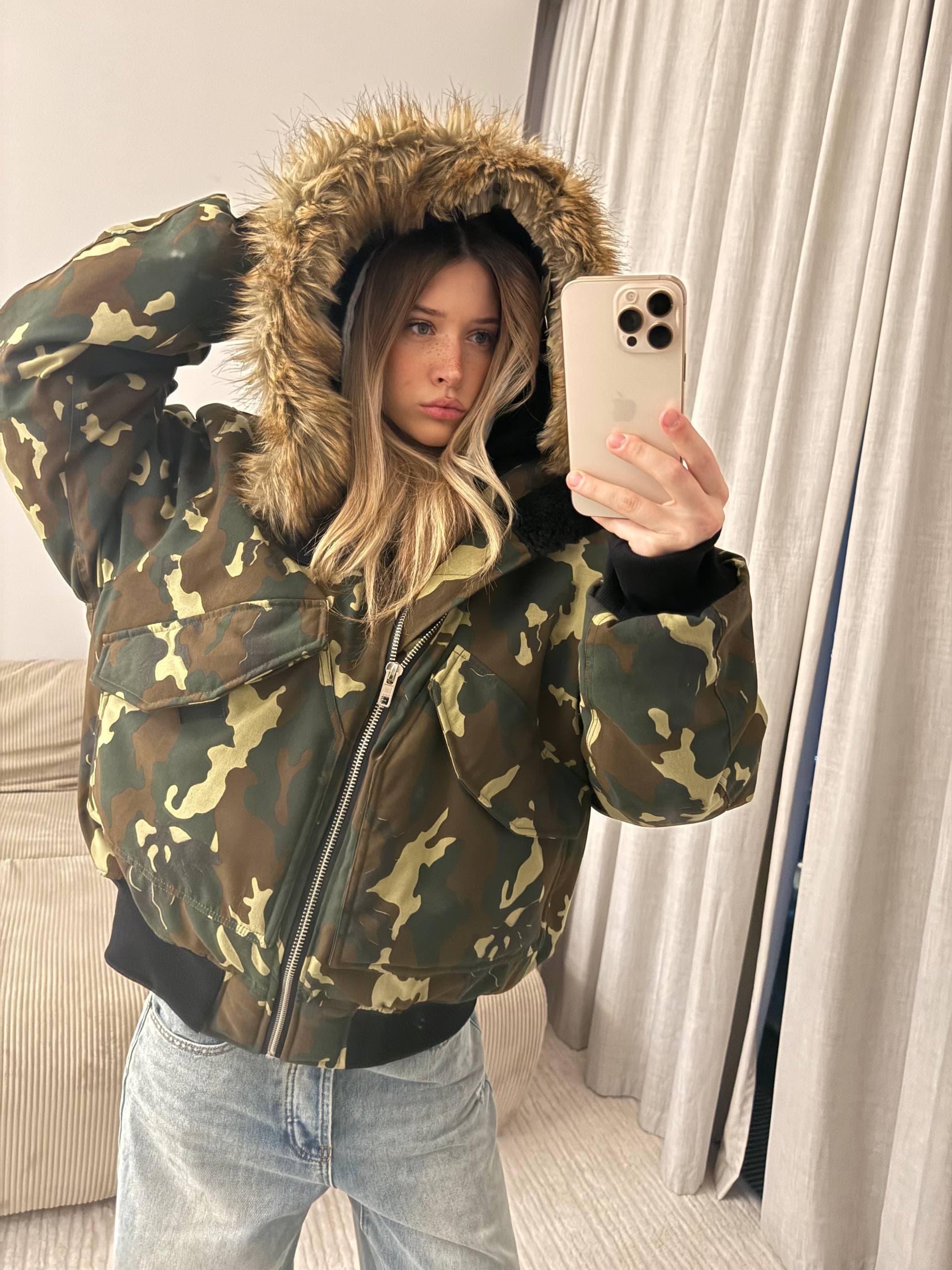 BOMBER CAMO